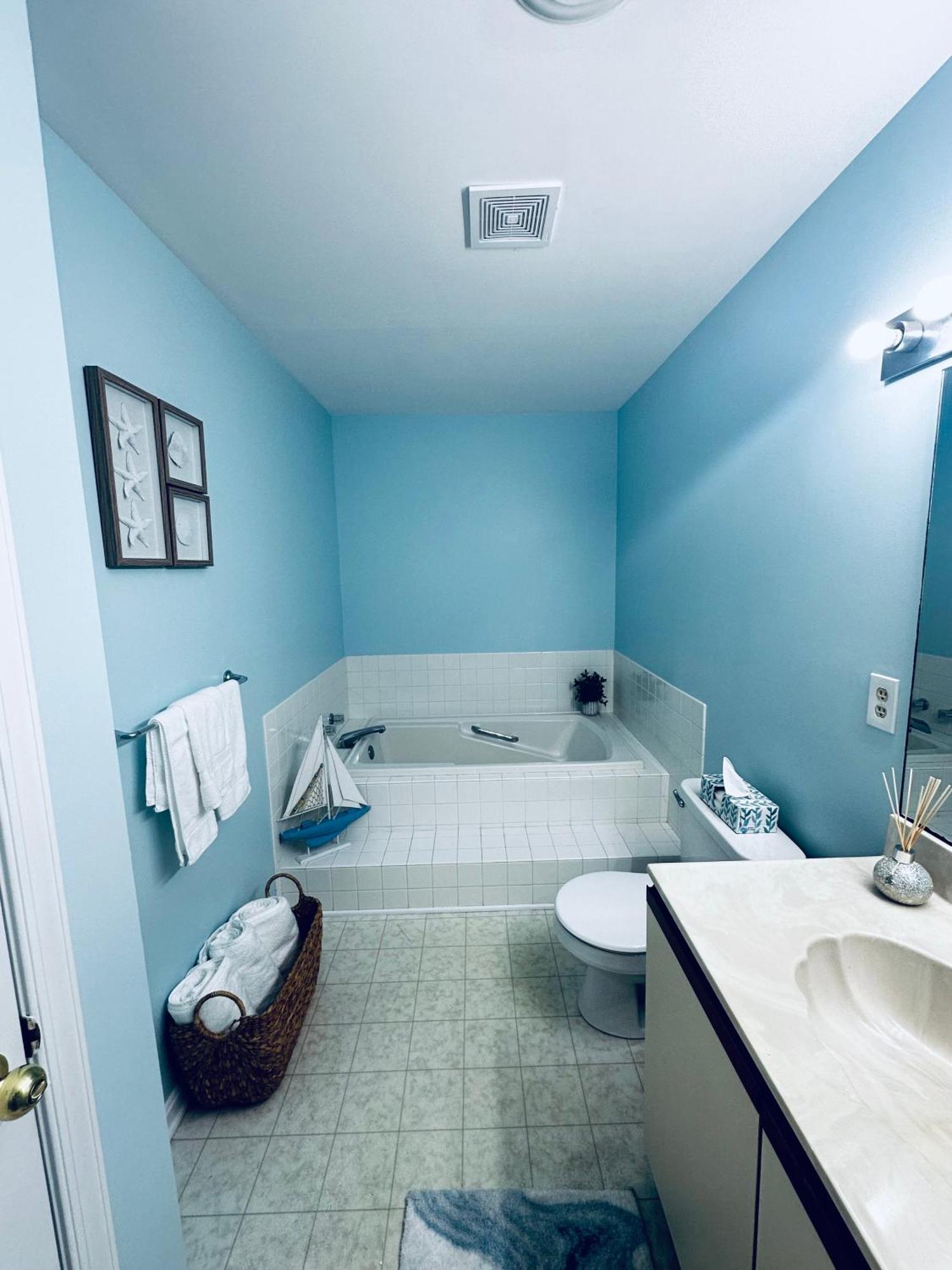 Cozy Home Walking Distance From Beach With Private Patio Ocean City Extérieur photo